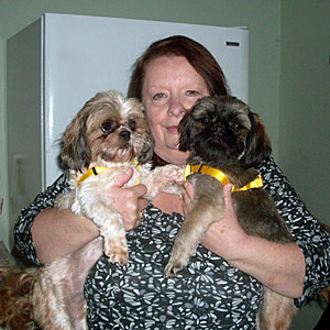 Lily, Josie & Mom Caolyn