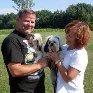 Mitzi, Mom Debi, Dad Steve & Daisy